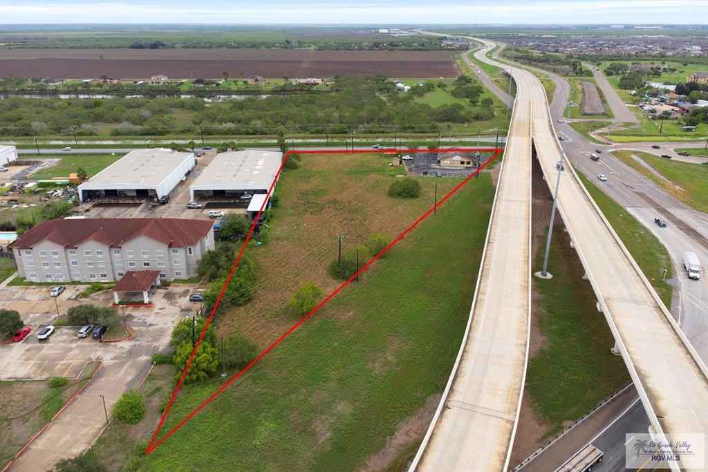 125 N FM 511  