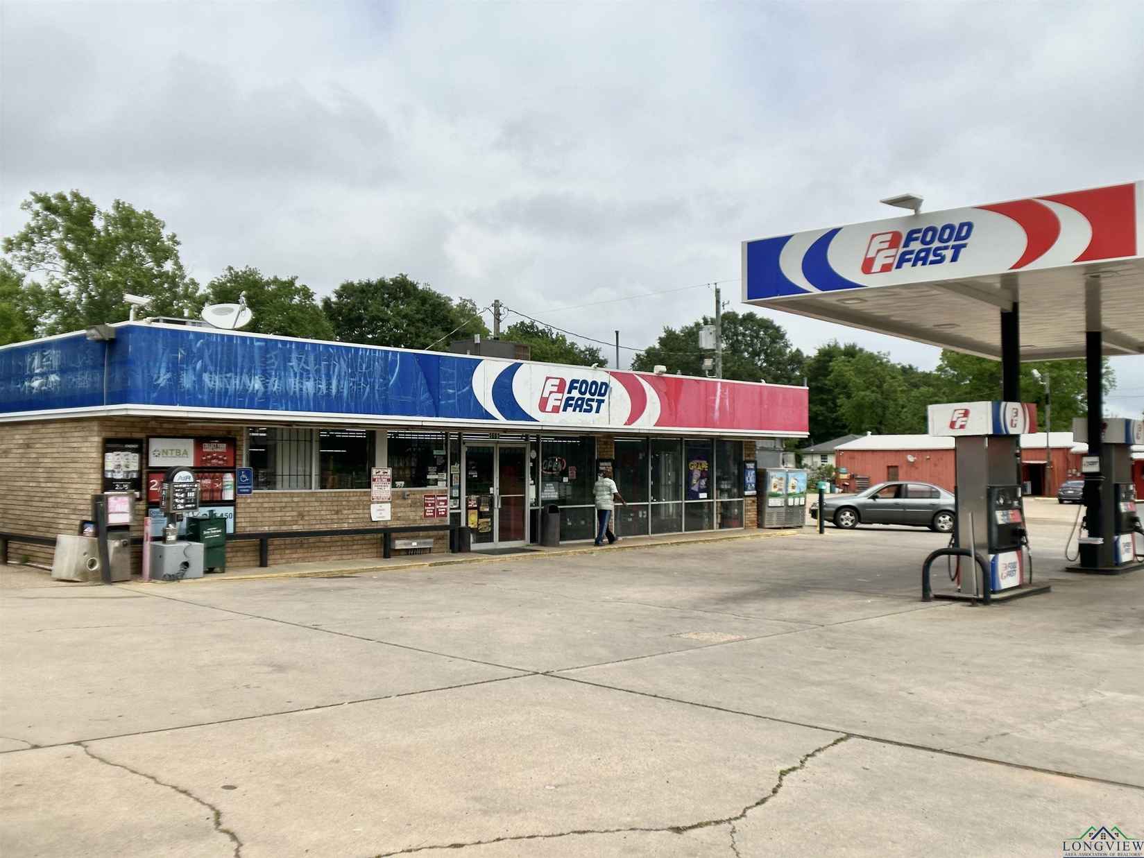 1601 W Grand  