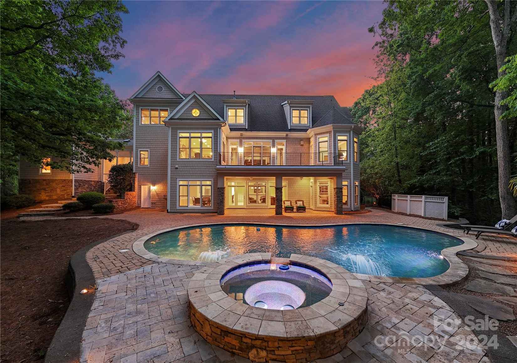 148 Quaker Rd  