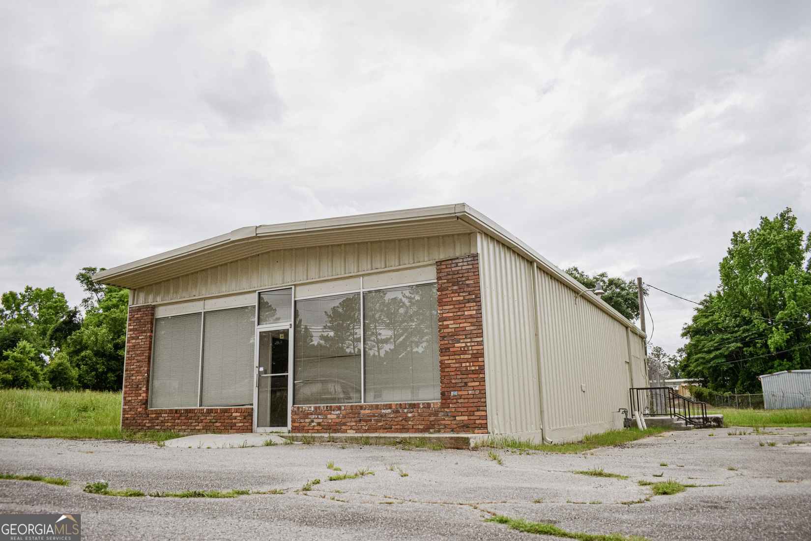 301 Spaulding  