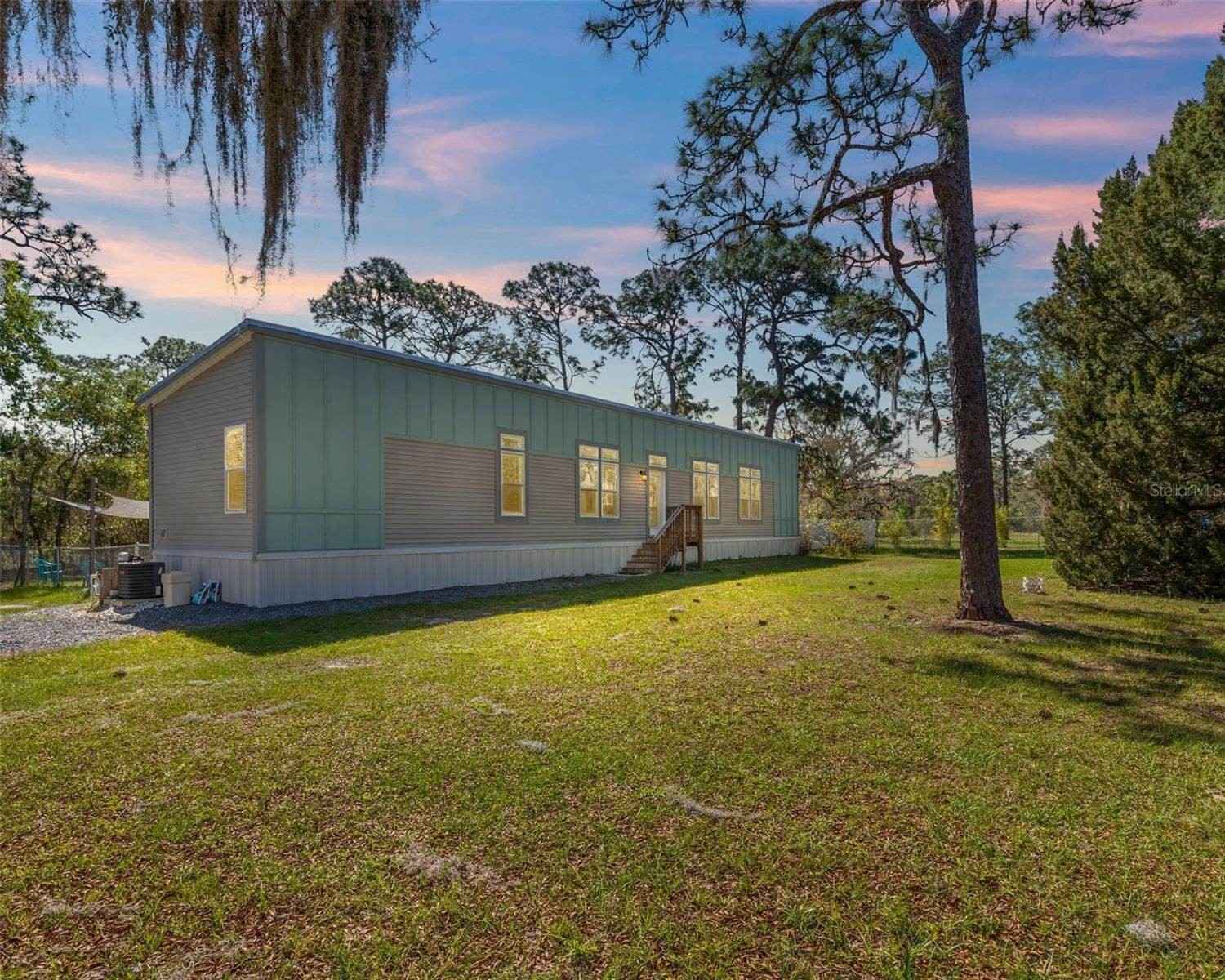 13211 Media Ln  