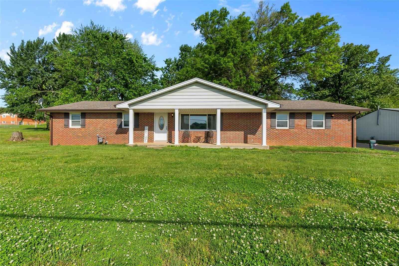 117 Edwin Dr  