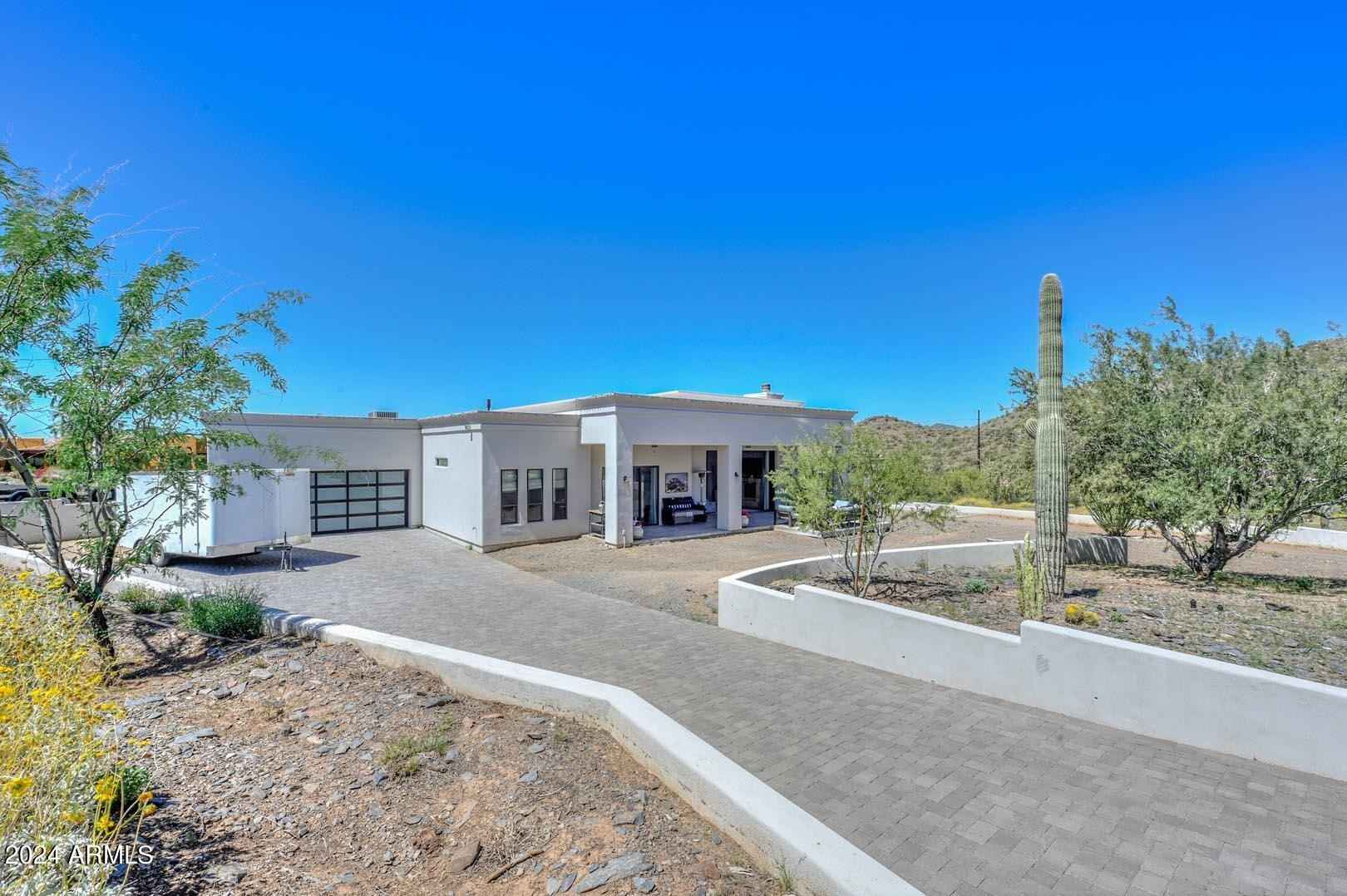 5861 E CLOUD RD  