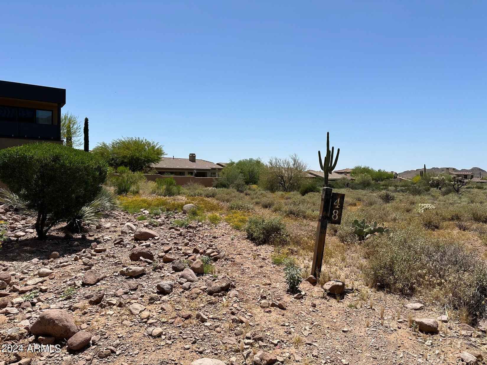 8725 E QUARTZ Mtn Dr  