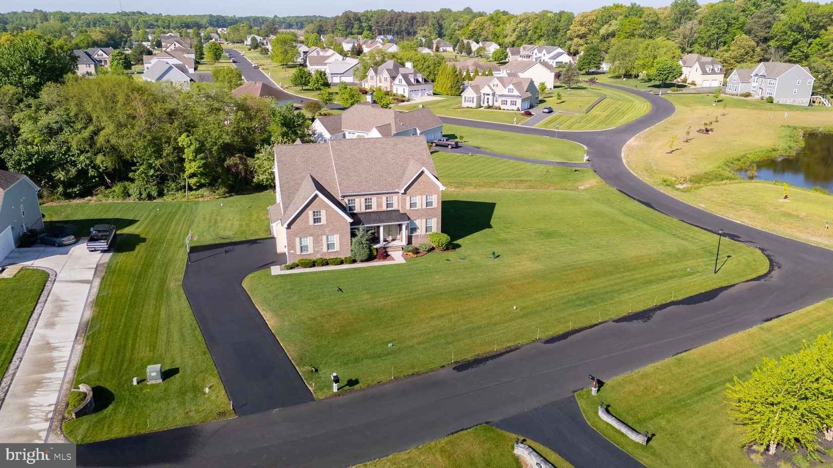 1041 FAWN HAVEN Walk  