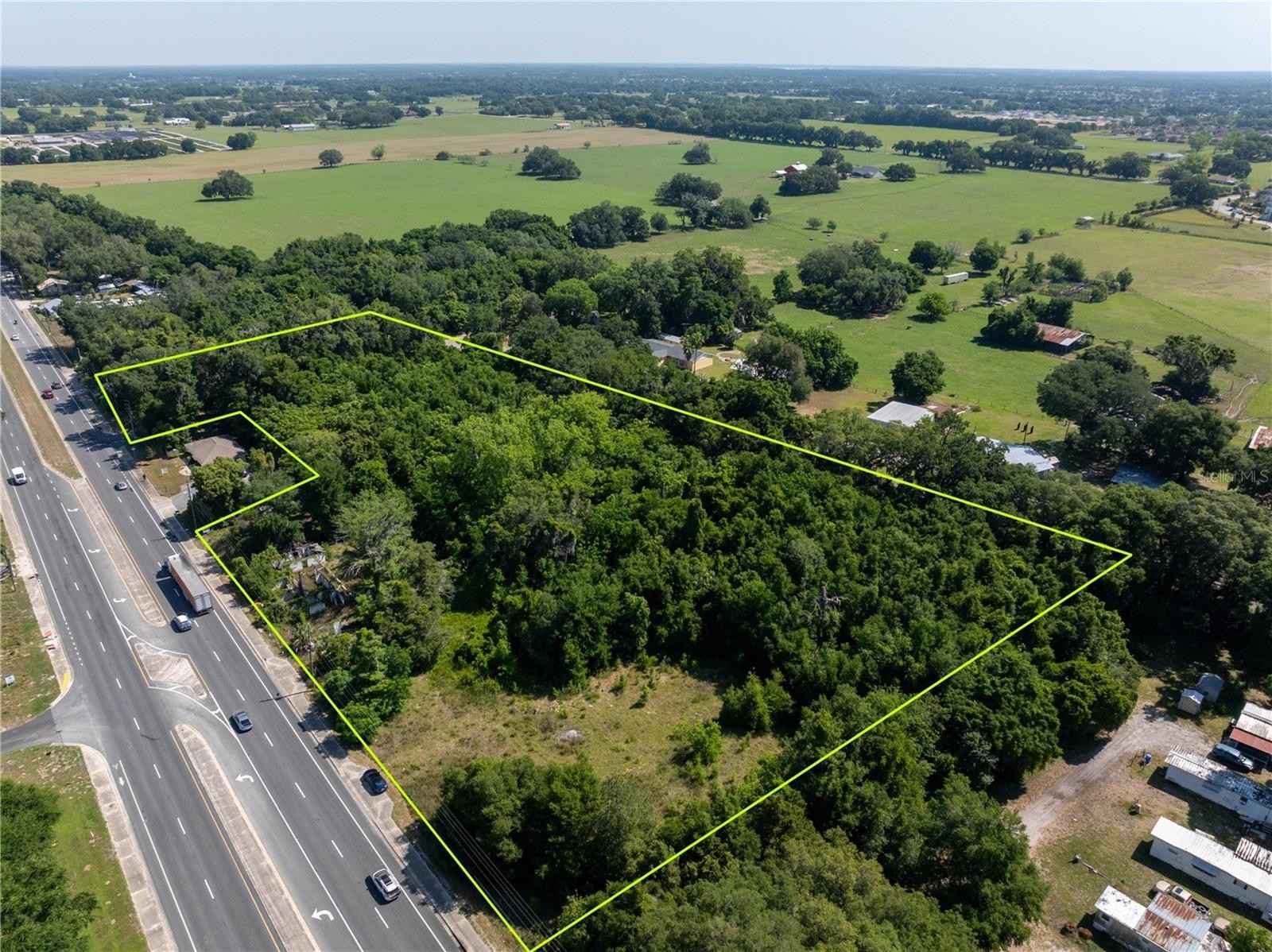 12181 N US Hwy 301  
