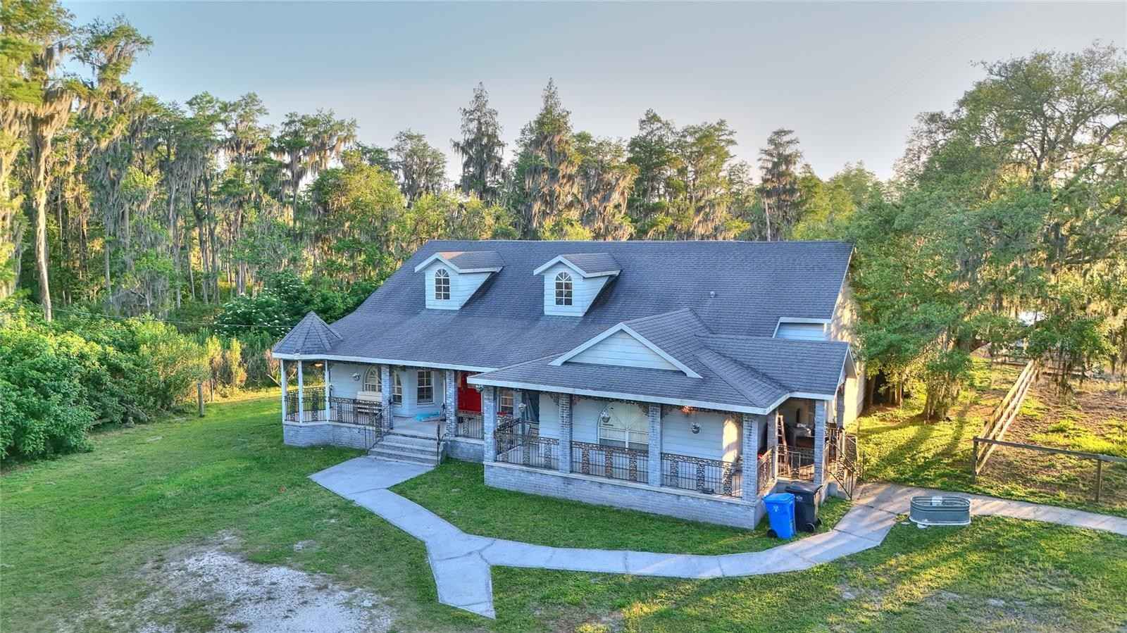 18602 RUSTIC WOODS Trl  