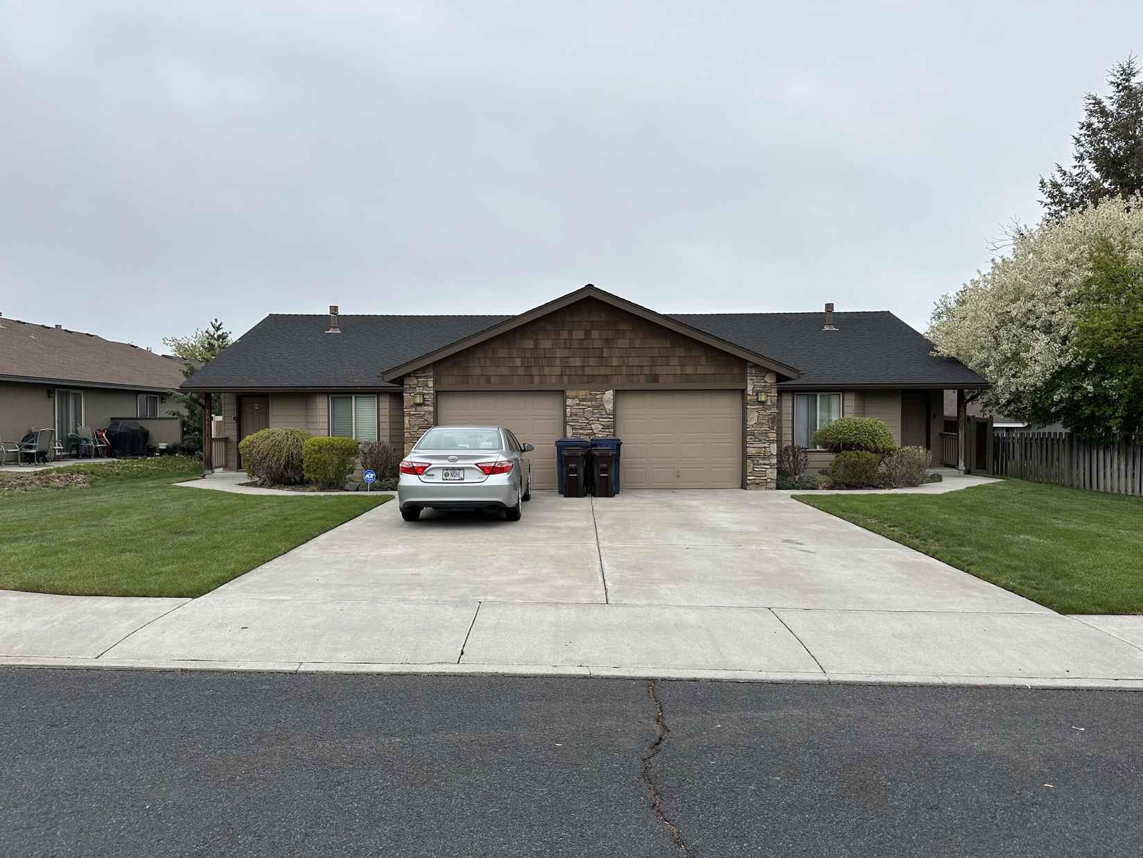 3043 SW Umatilla Ave  