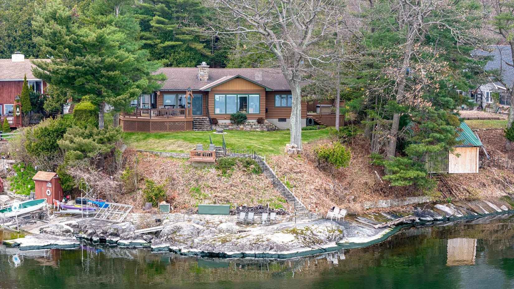 30 Water Edge Rd  