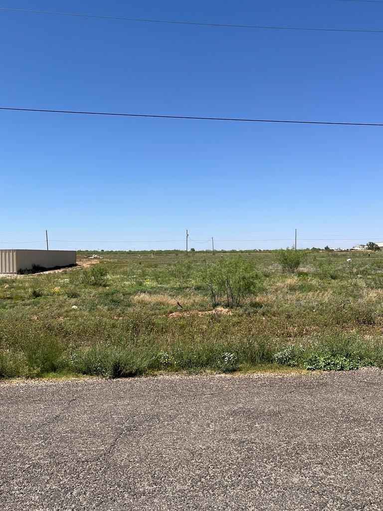 2043 County Rd C 2300  