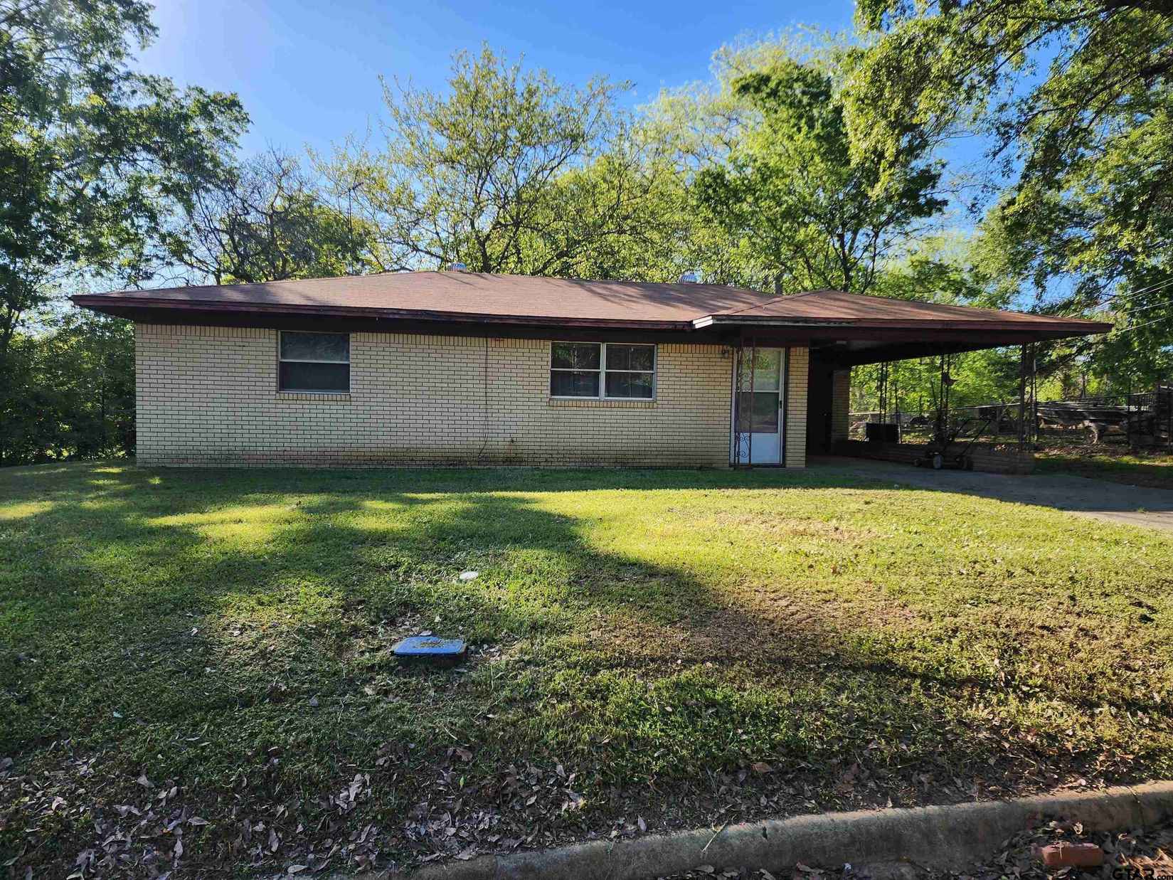 313 Willow  