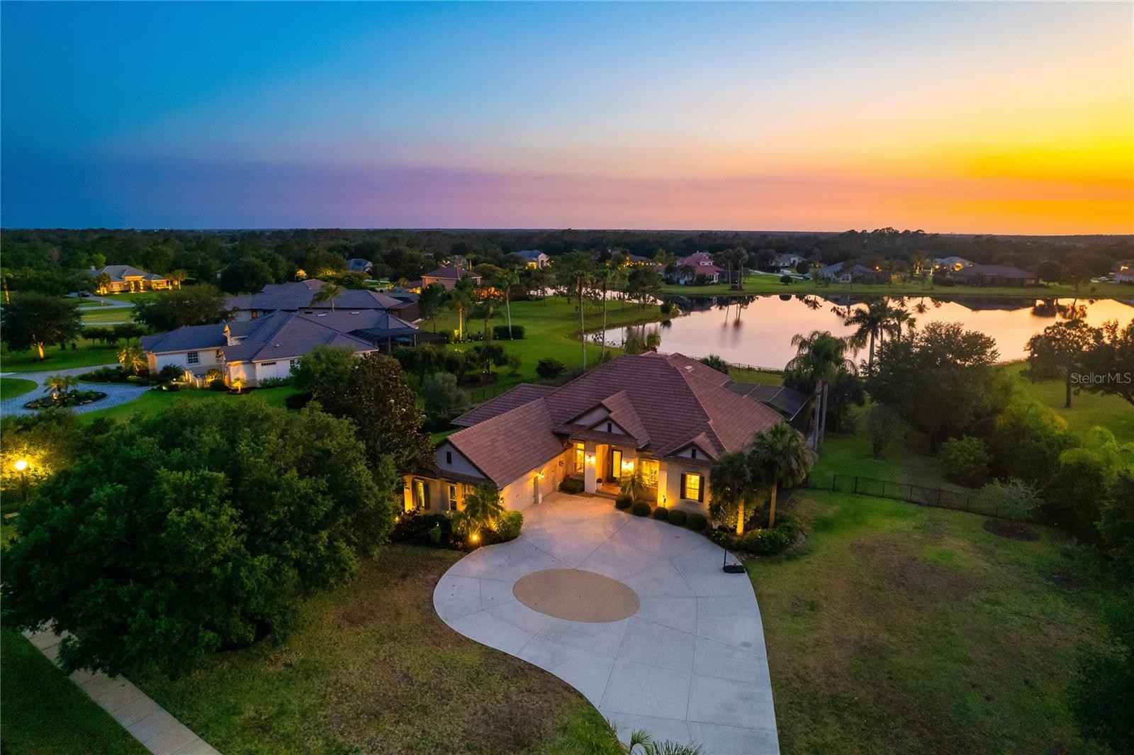 22620 MORNING GLORY Cir  