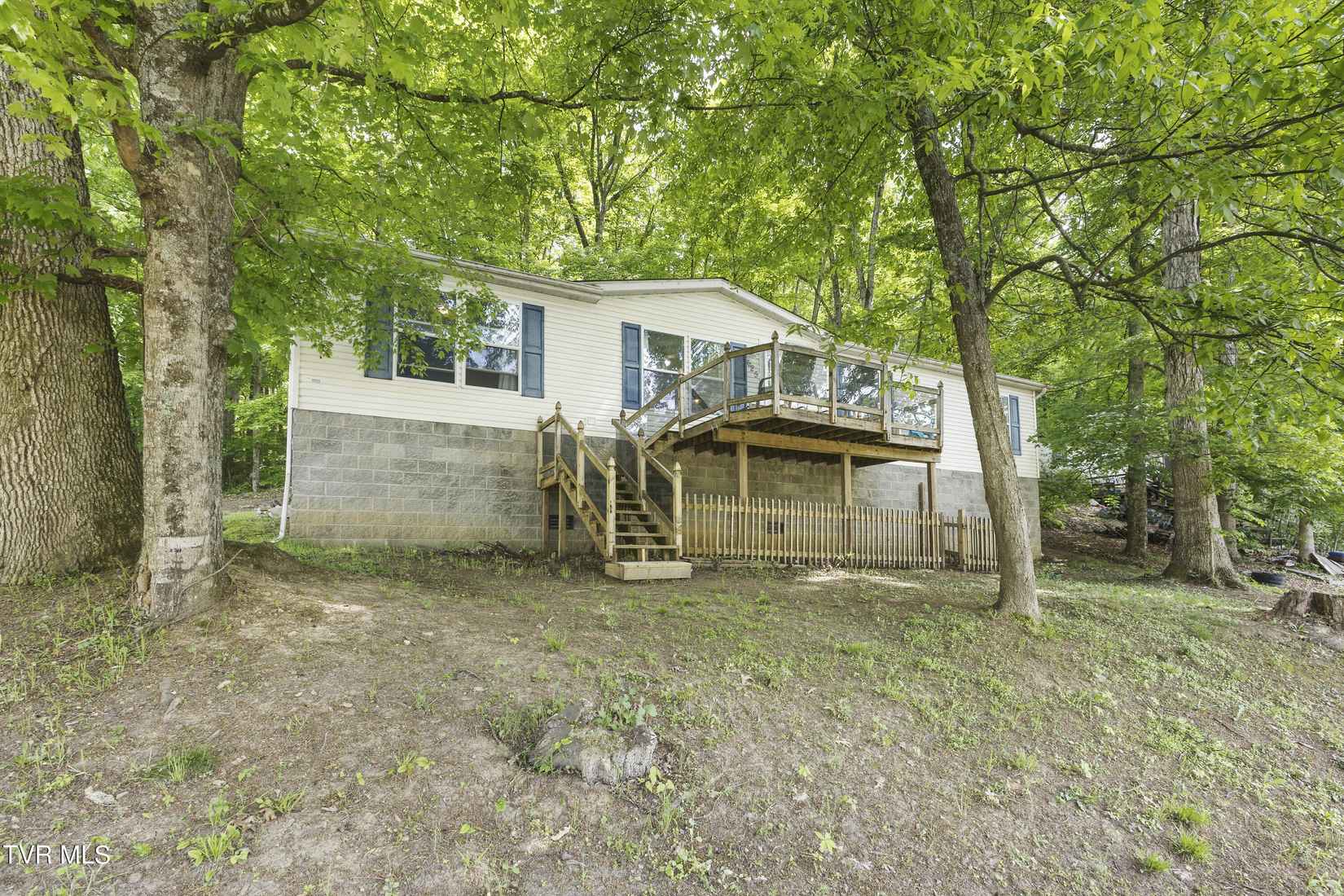 625 Cooks Valley Rd Rd  