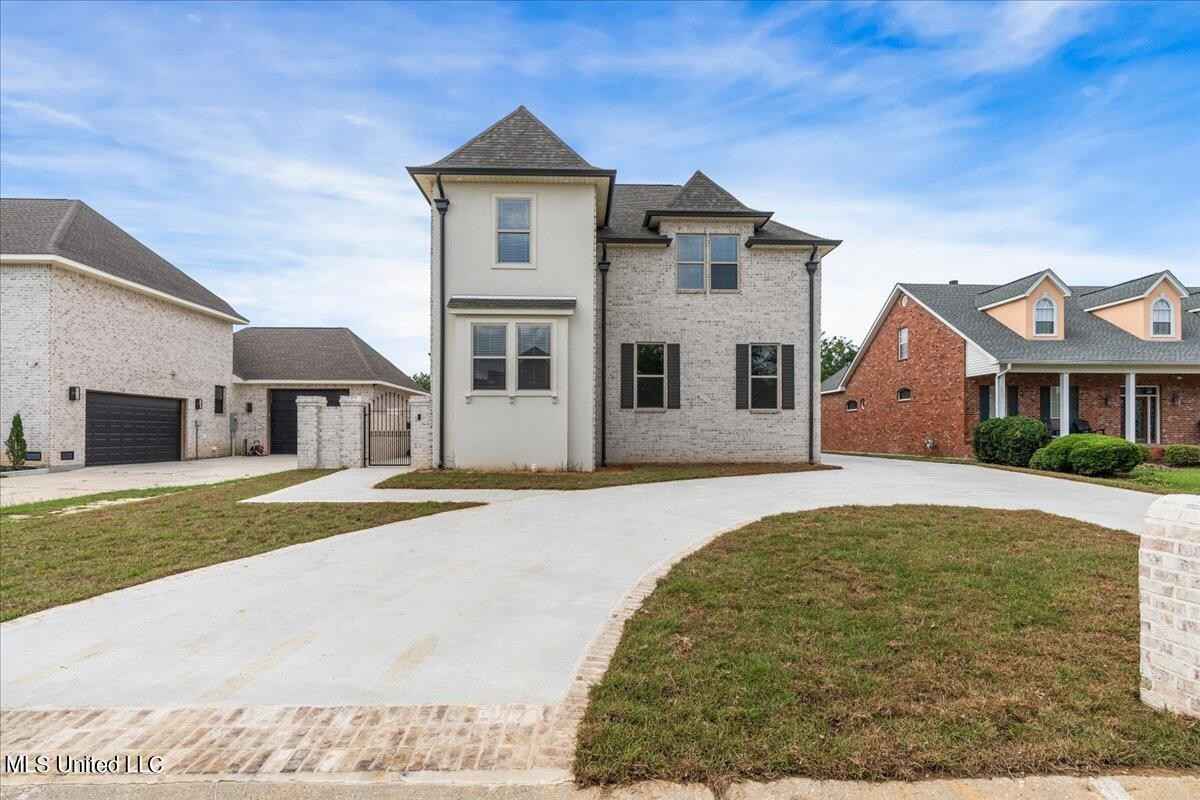 2842 S Hwy 43  
