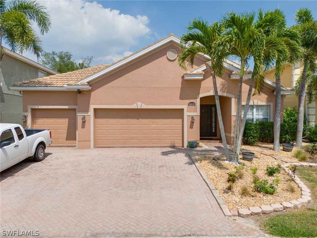 8519 Colony Trce Dr  