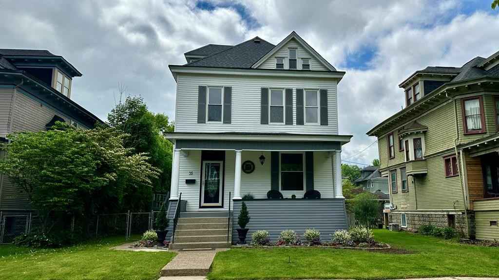 35 Walnut Ave  