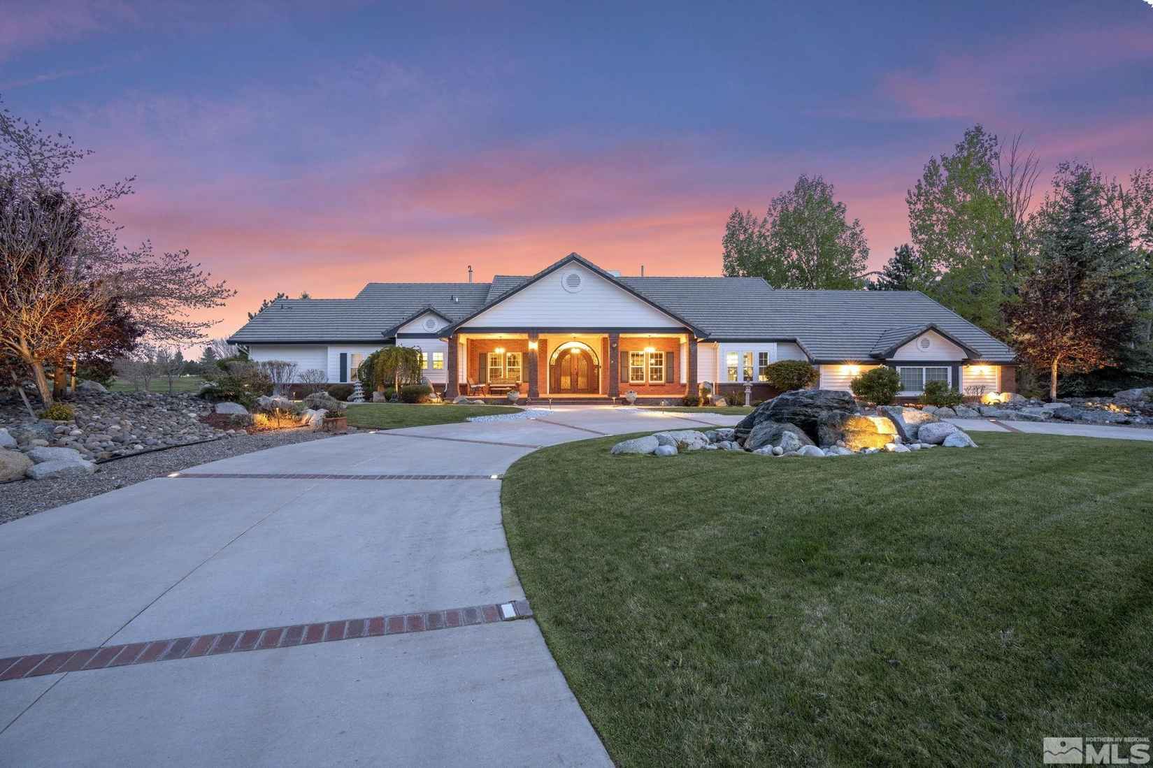 53 Lightning W Rnch Rd  