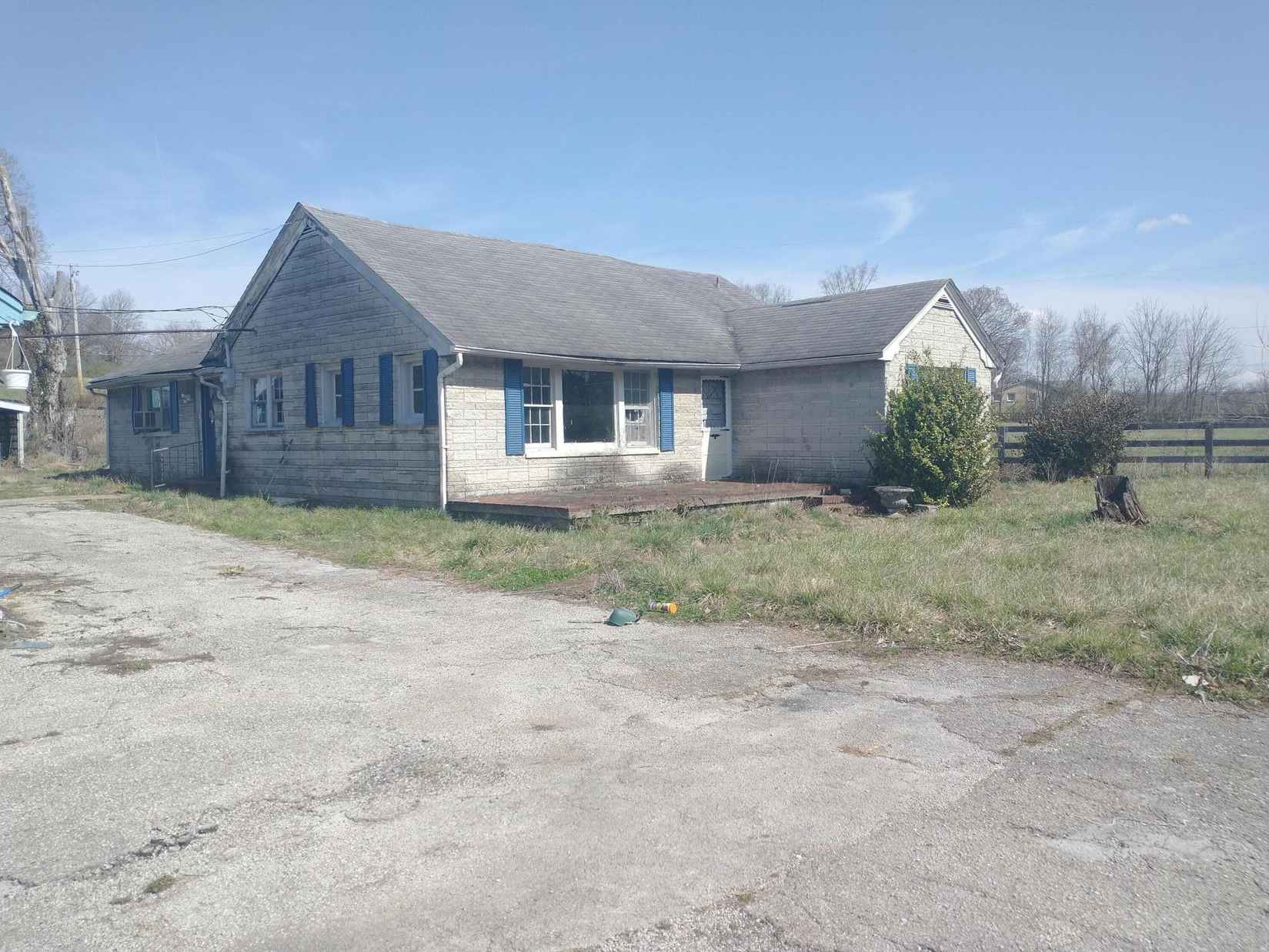 2417 Old Boonesboro Rd  