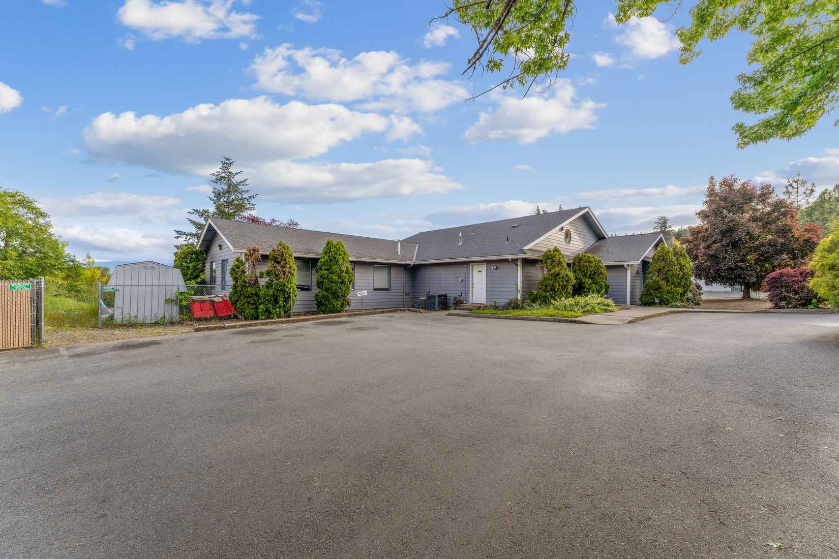 791 NW Windsor Dr  