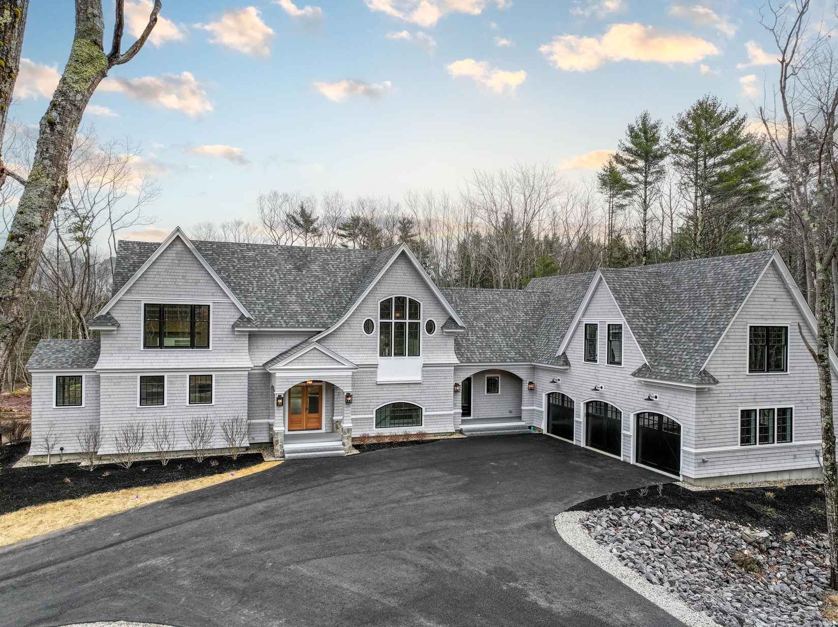 51 Woodland Dr  