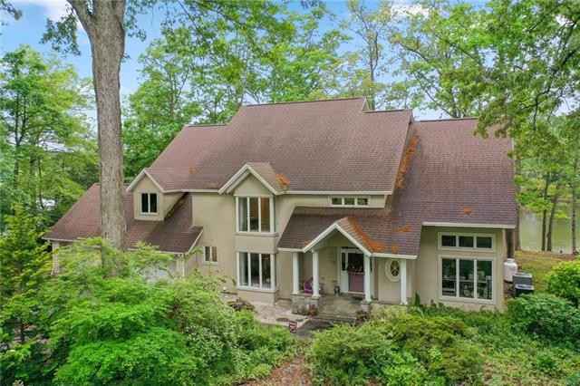1013 Coan Harbour Dr  