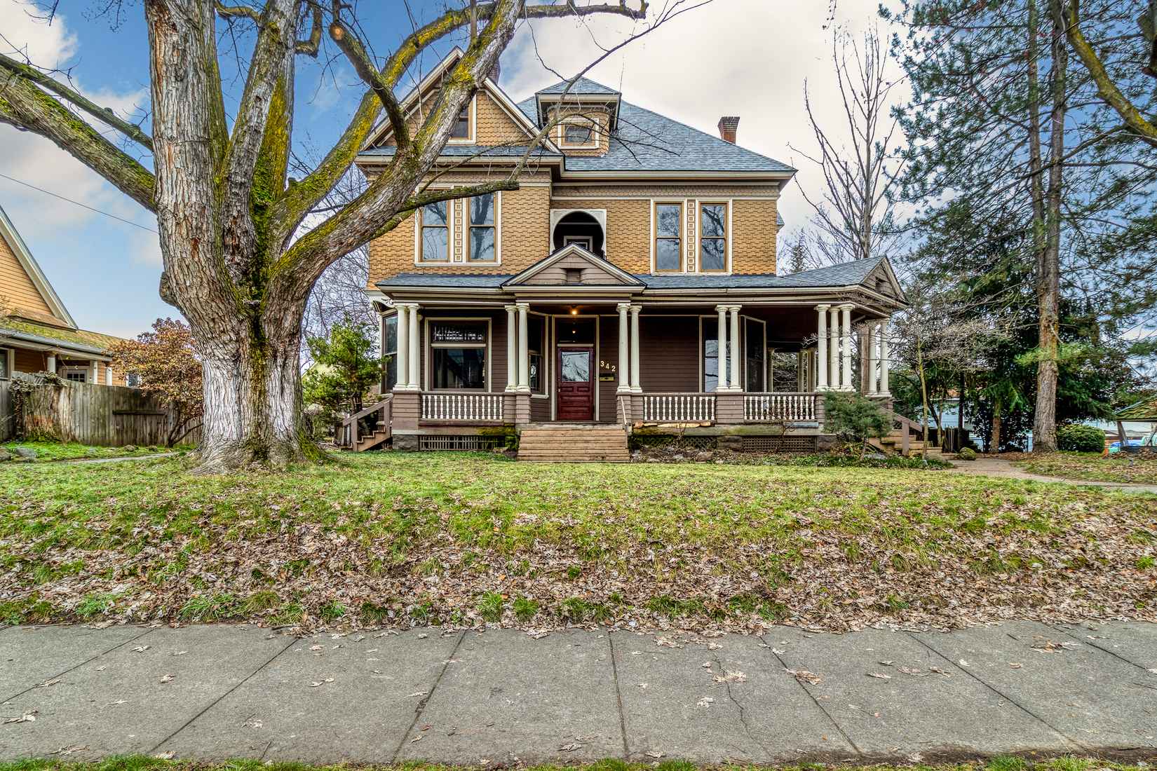 342 S 3rd Ave  