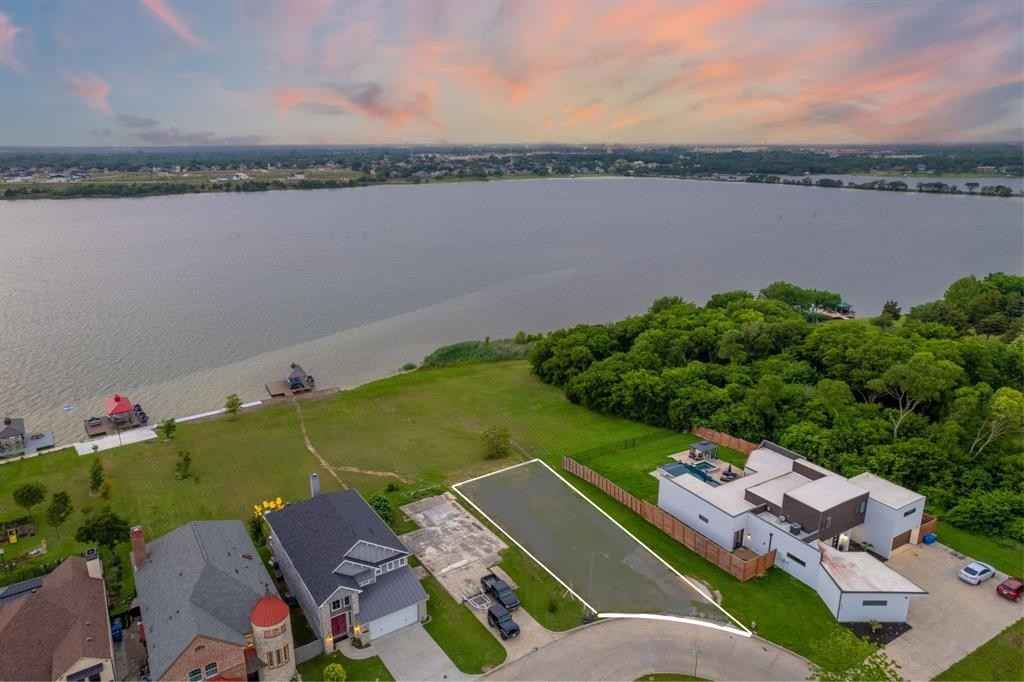 2409 Windjammer Way  