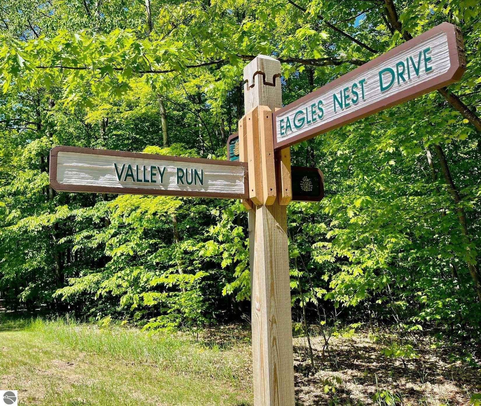 62 VALLEY Run  