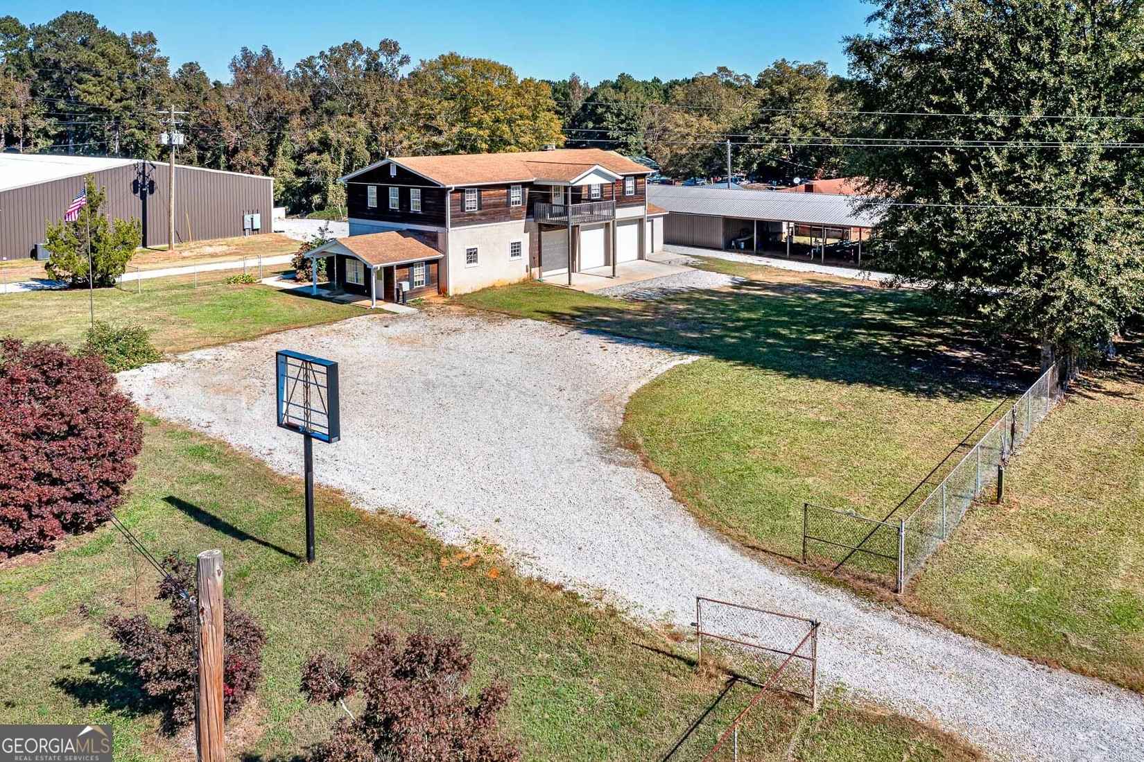 315 Jackson Lk Inn  