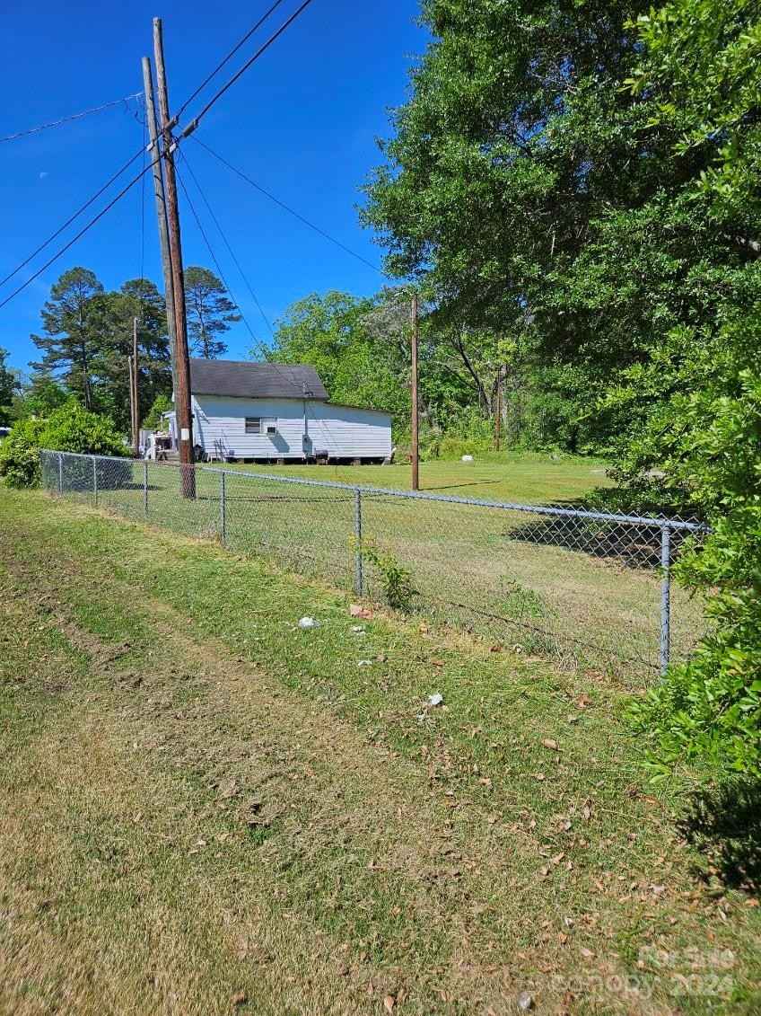 2205 Old Hwy 321 Hwy  