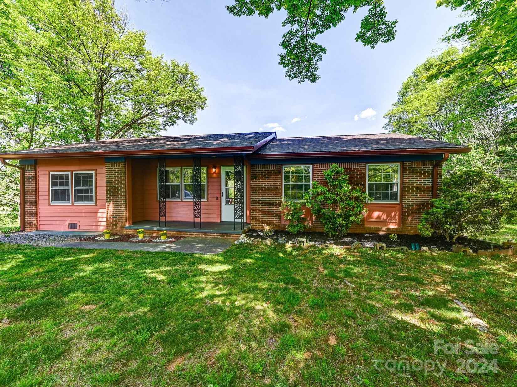 171 N Buncombe School Rd  