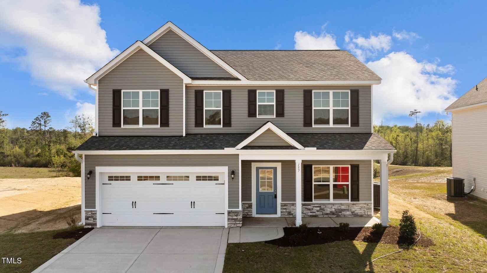 157 London Dr  