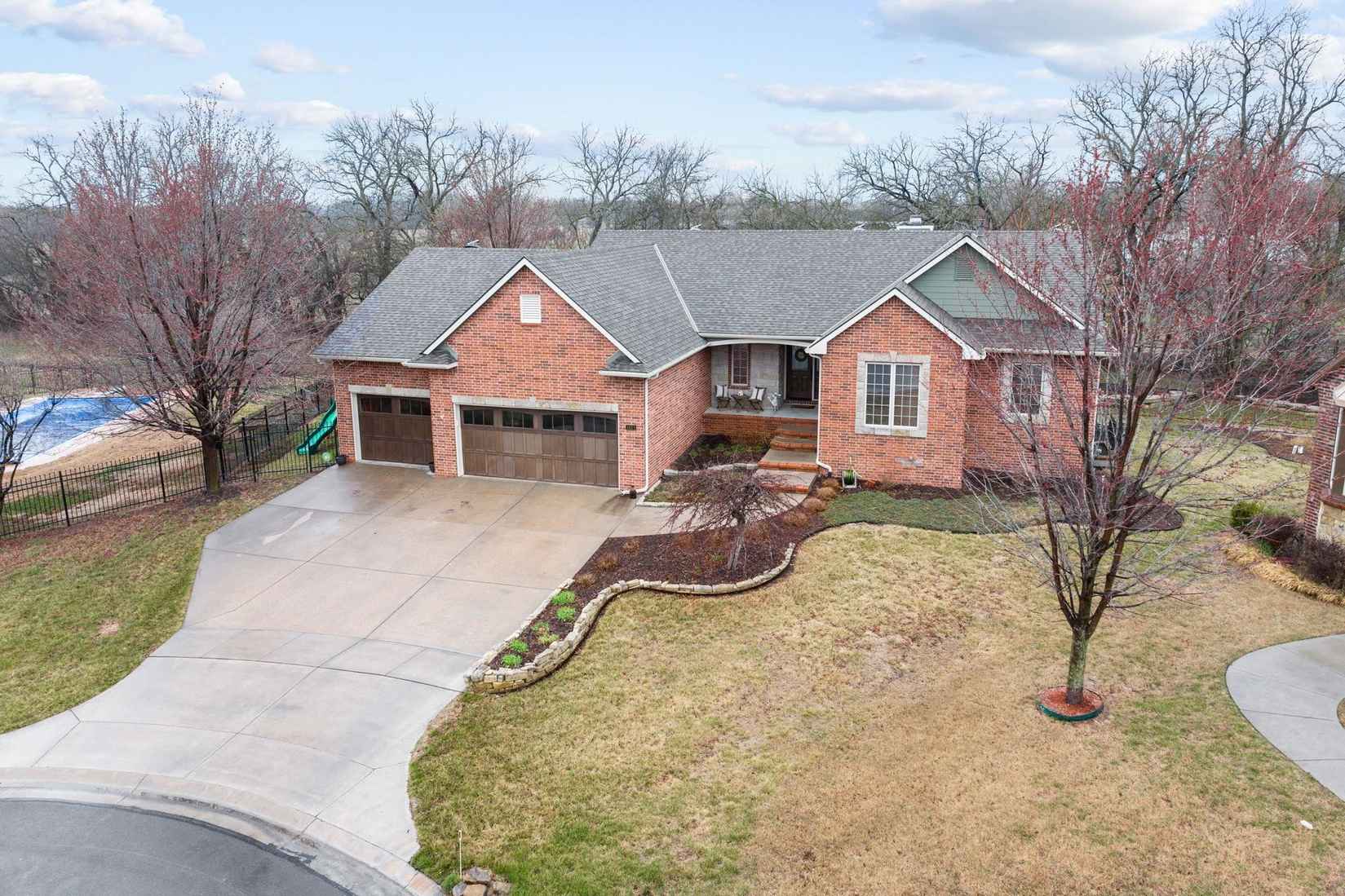 1611 Silver Pointe Ct S  