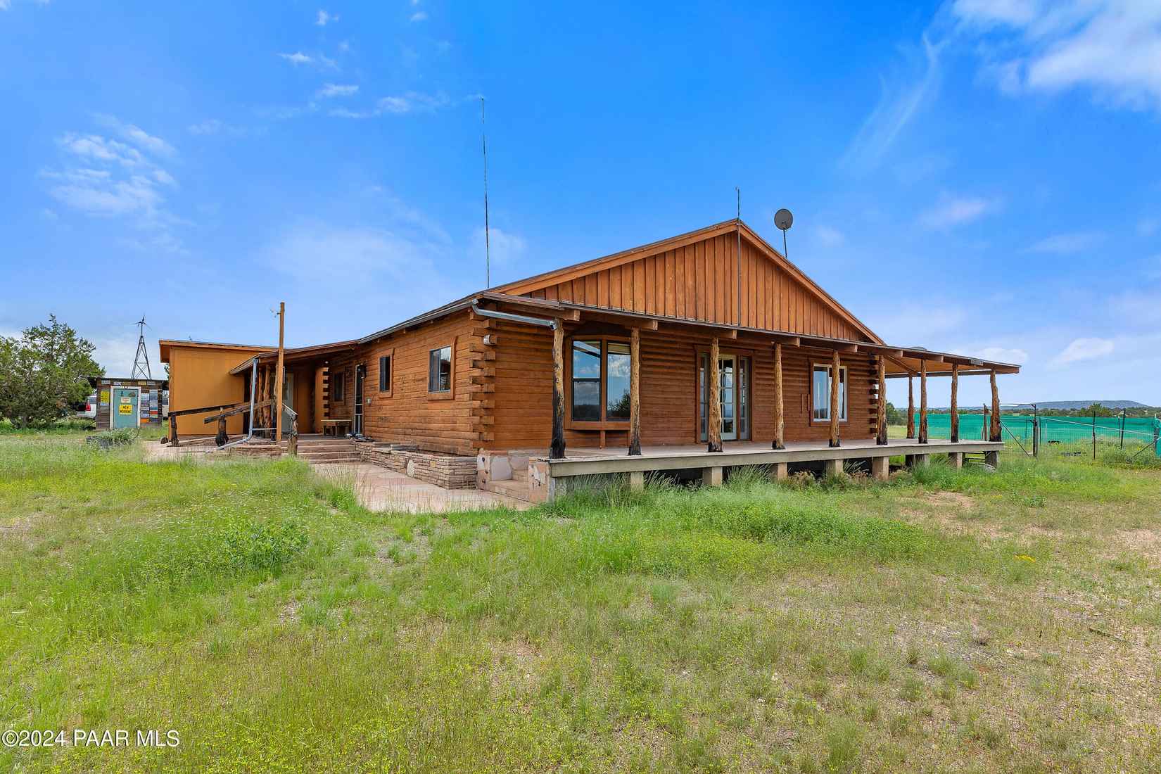 9797 W Rocky Rabbit Rd  