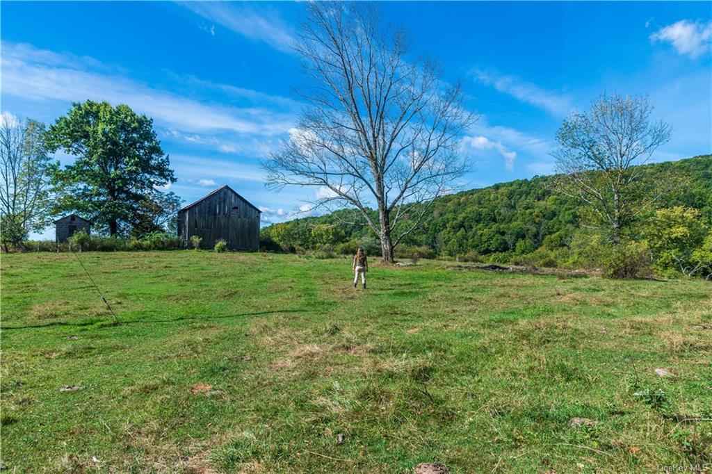 14 Frelich Road / TR 28  