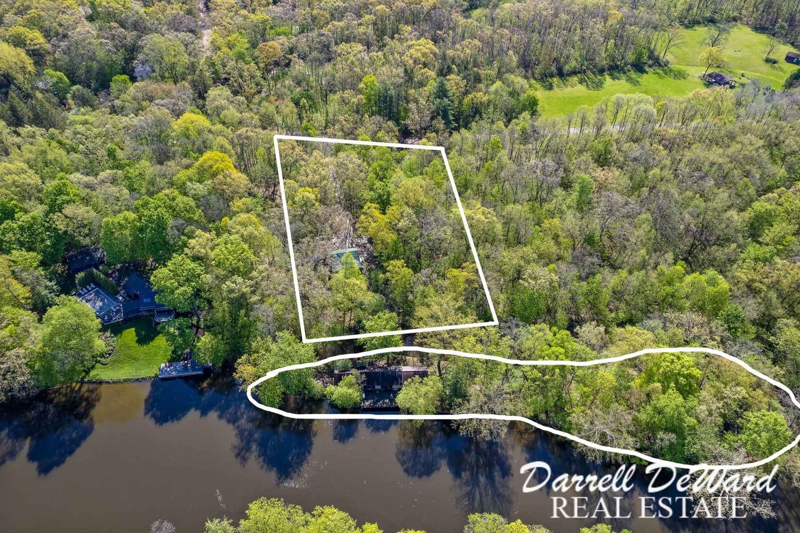 7249/7251 Thornapple Dales Dr SE  