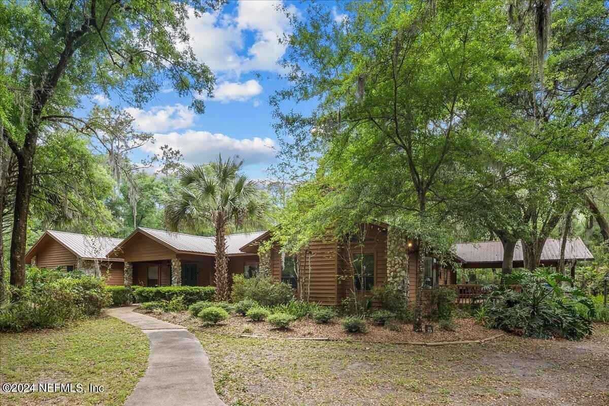 109 SHADY OAK Ln  