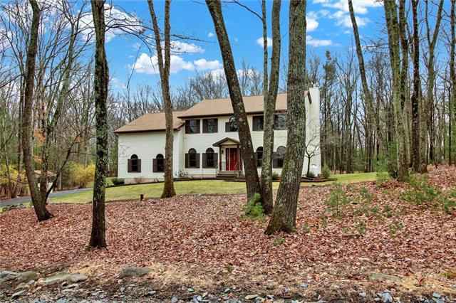 426 Joanne Ct  