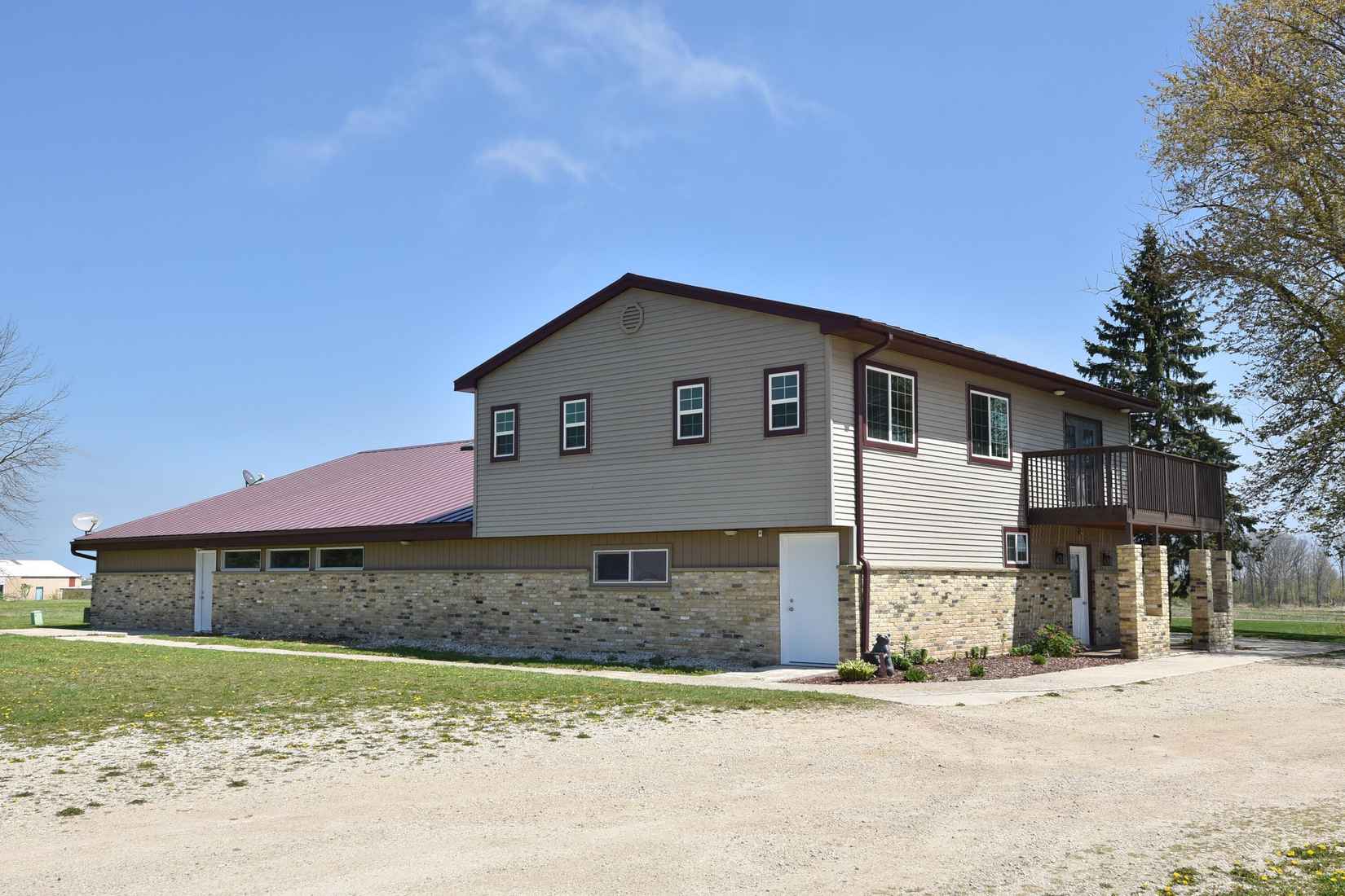7054 County Road LL -  