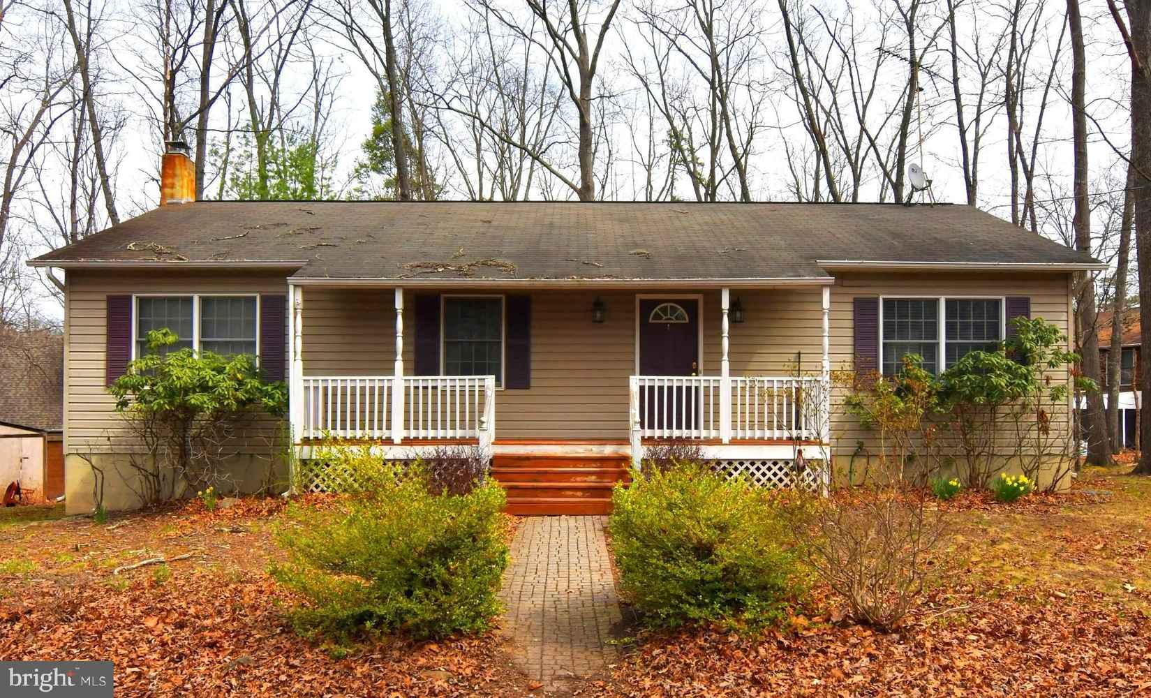302 Dogwood Dr  