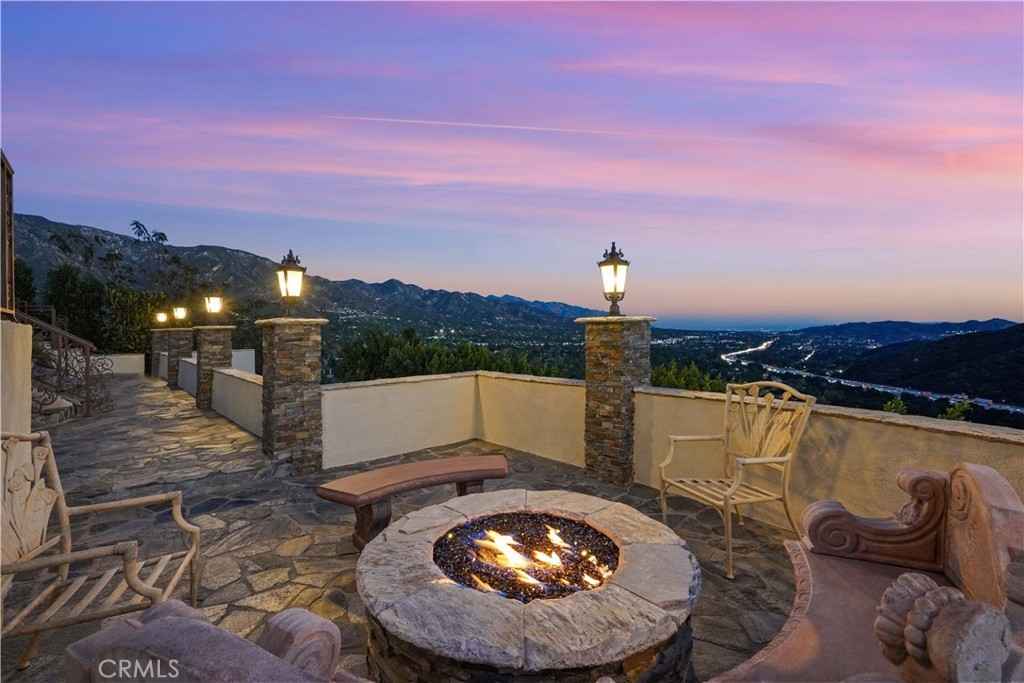 9222 Scotmont Dr  