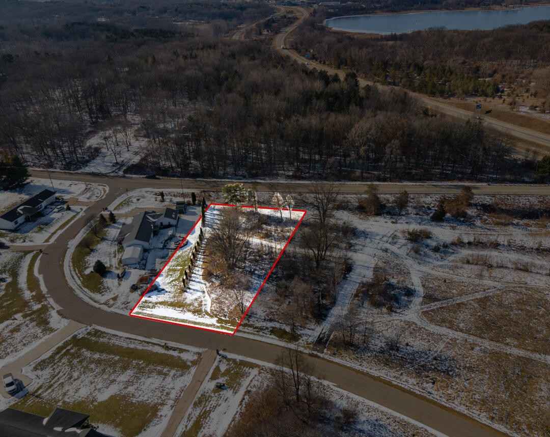 Lot 2 Twin Mdws Dr  