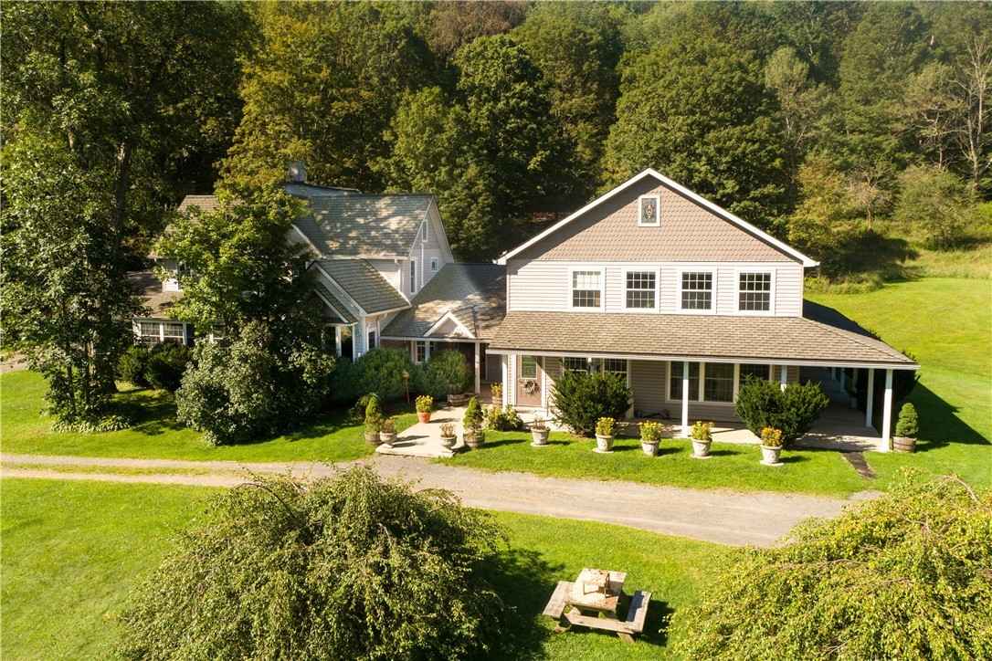 223 Huggins Rd  