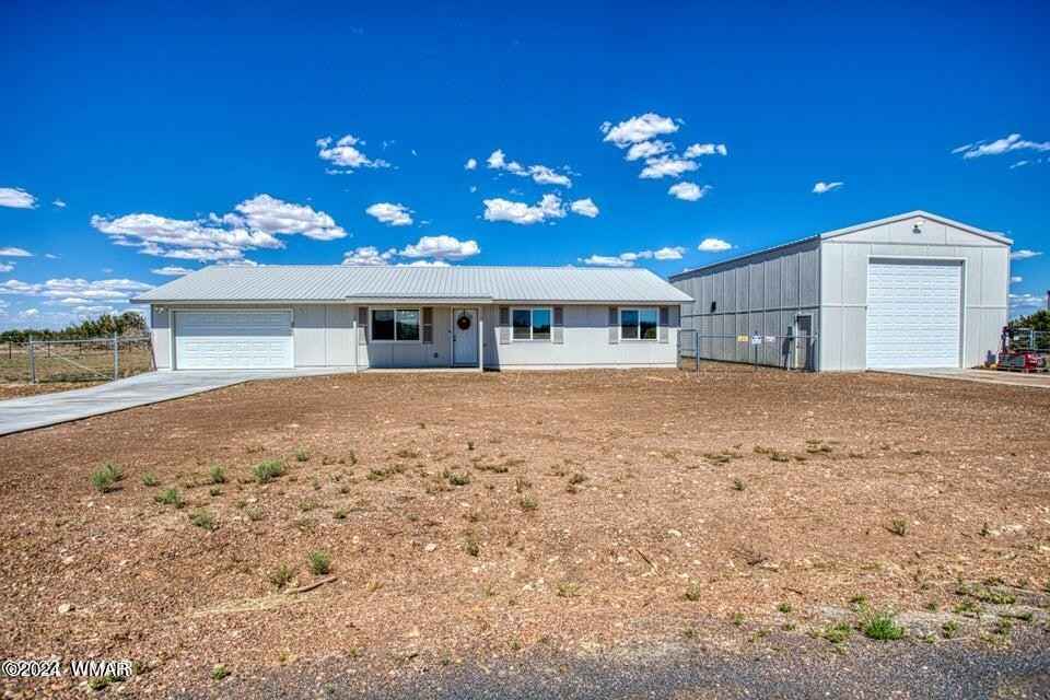 2582 Elk Run Loop  