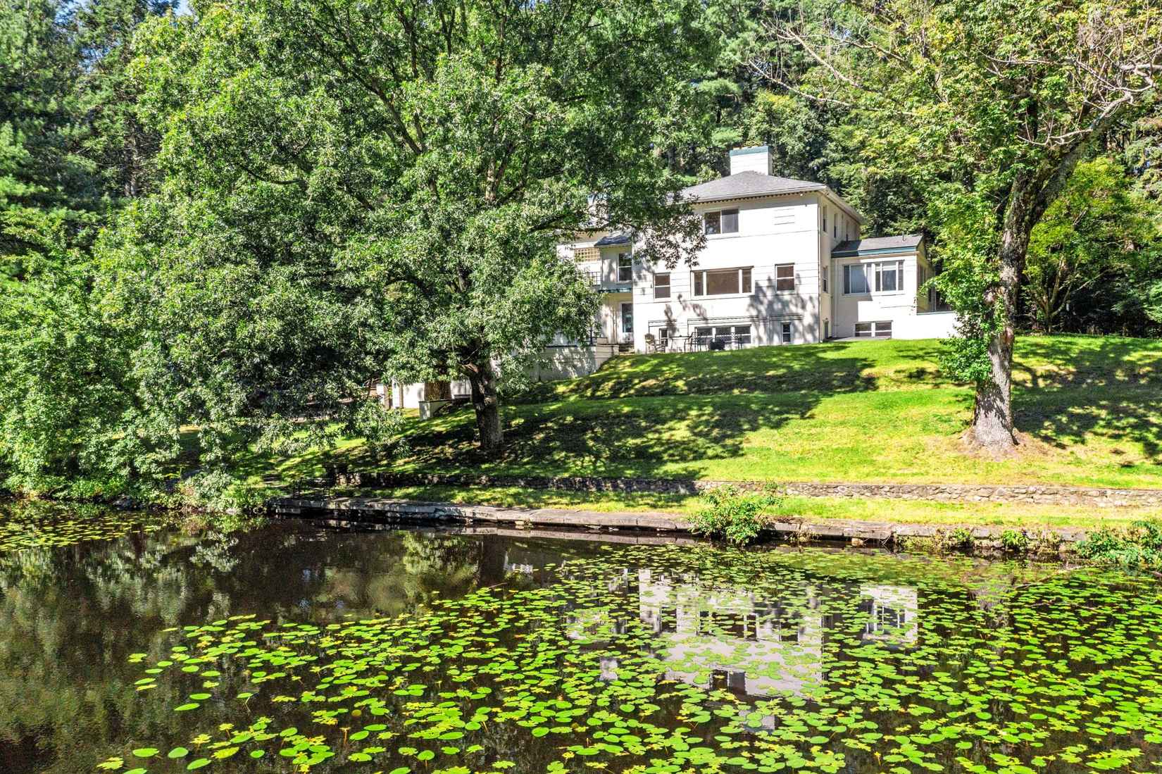 120 Goulding Streeet  