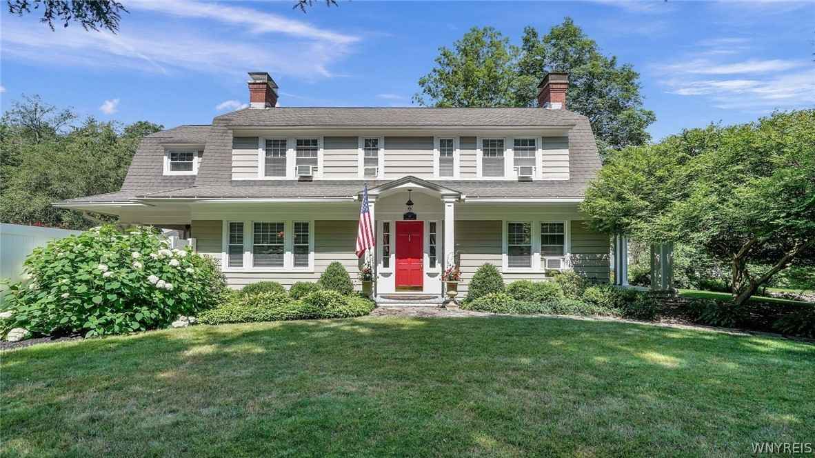 46 Willets Ave  