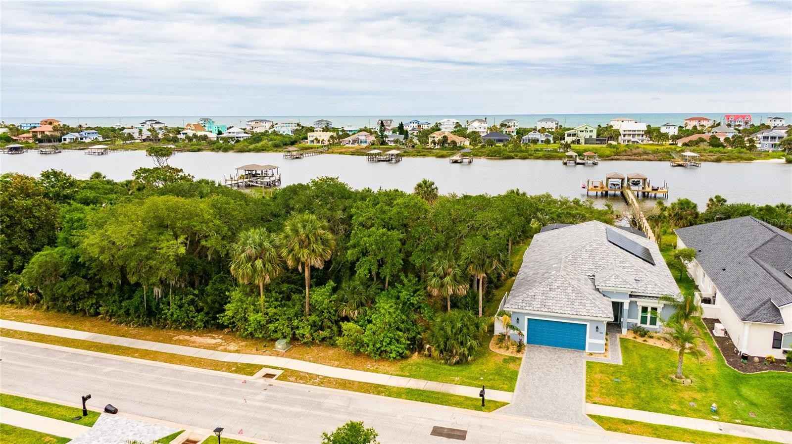 60 N RIVERWALK Dr  