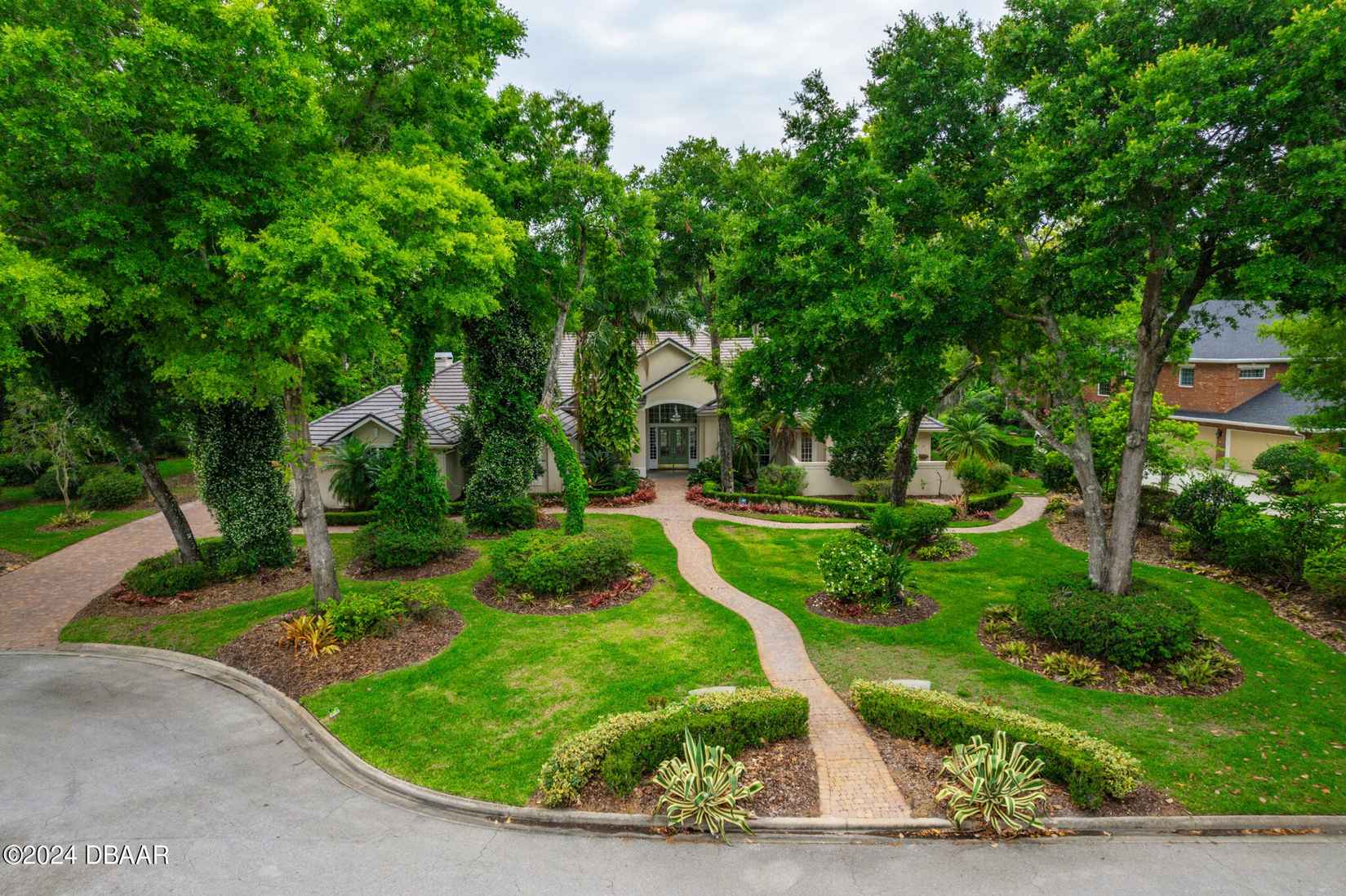 3 Broadriver Rd  