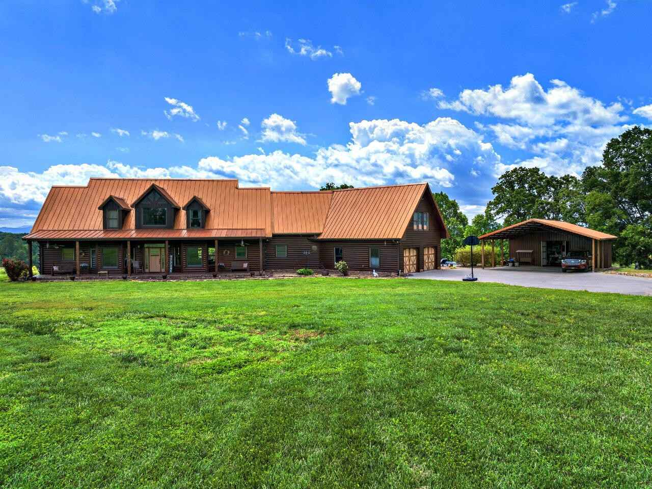 1689 Hwy 25-70  