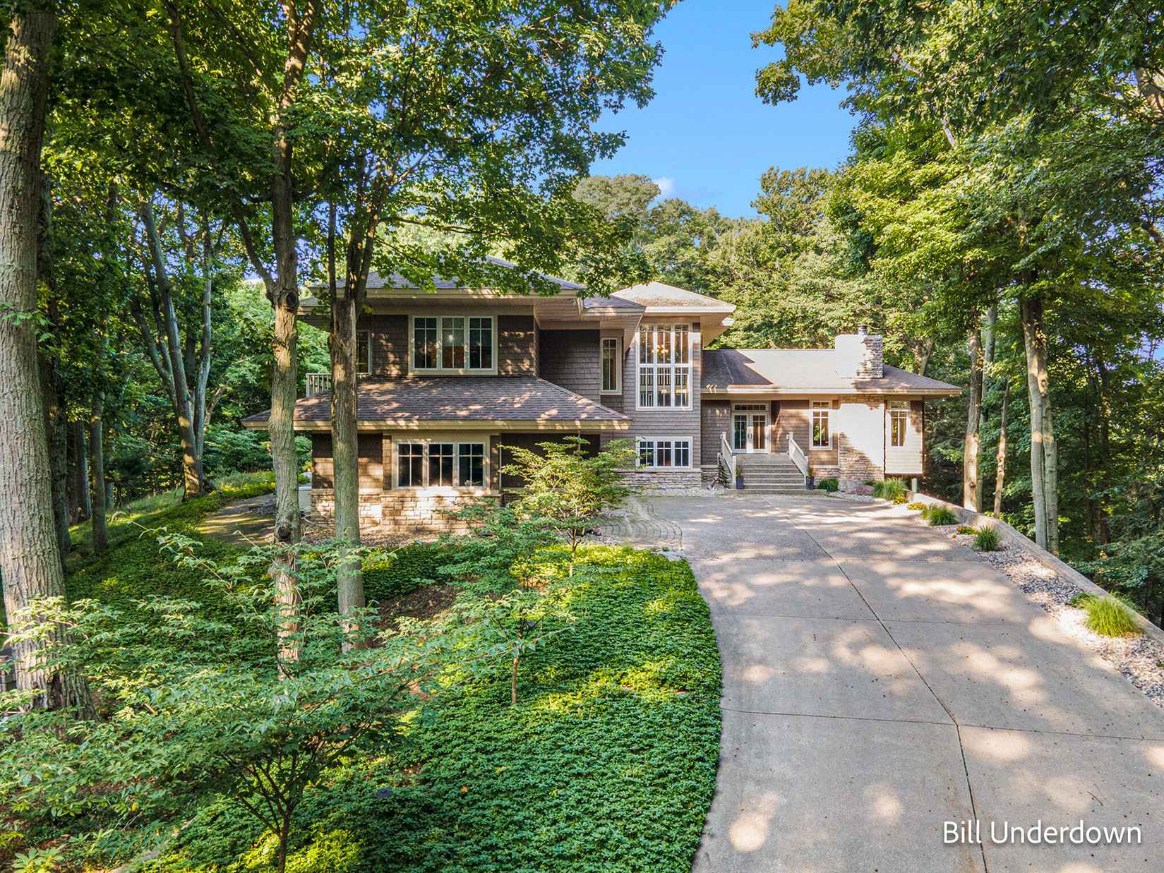 568 Weirich Dr  